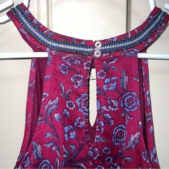 Hollister Burgundy Halter Beaded Neckline Floral Tank Blouse Size Small - Picture 10 of 13